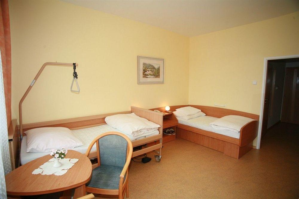 Hotel Behounek Jáchymov Zewnętrze zdjęcie